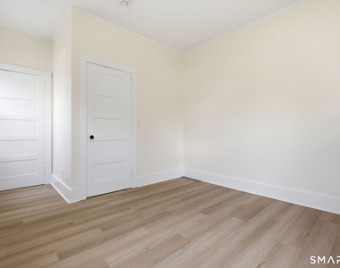 84 Sherwood Place - Photo Thumbnail 18