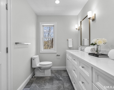 2455 Boston Post Road - Photo Thumbnail 9