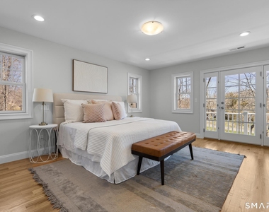 2455 Boston Post Road - Photo Thumbnail 7