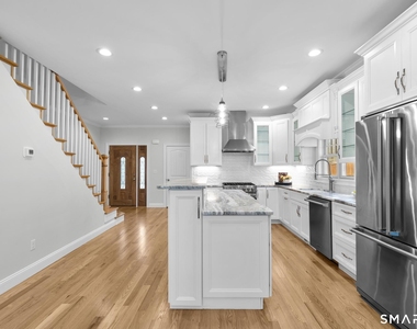 2455 Boston Post Road - Photo Thumbnail 2
