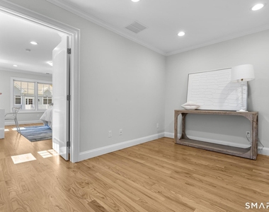 2455 Boston Post Road - Photo Thumbnail 11