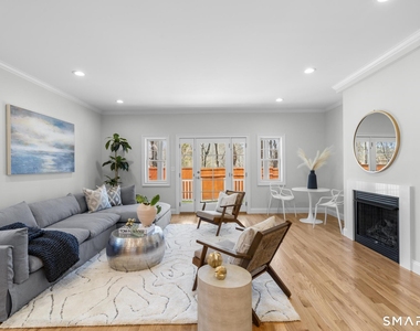 2455 Boston Post Road - Photo Thumbnail 4