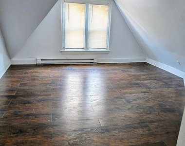 27 Waterville Street - Photo Thumbnail 2