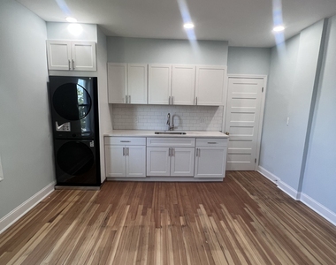 335 Ridgefield Avenue - Photo Thumbnail 9