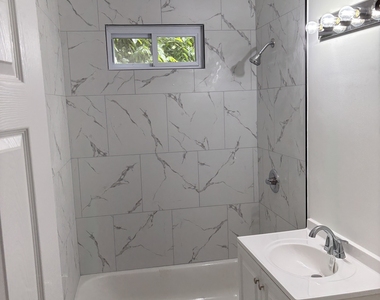249 Lincoln Street - Photo Thumbnail 6
