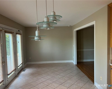 6 Kingsley Drive - Photo Thumbnail 21
