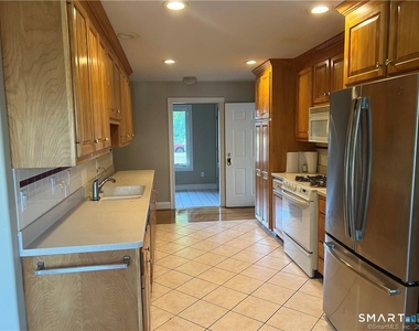 6 Kingsley Drive - Photo Thumbnail 13
