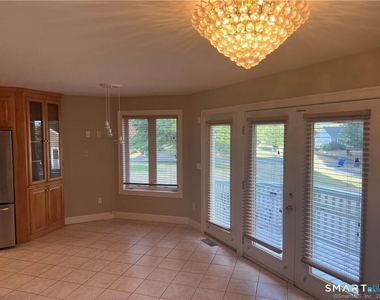6 Kingsley Drive - Photo Thumbnail 17