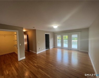 6 Kingsley Drive - Photo Thumbnail 16