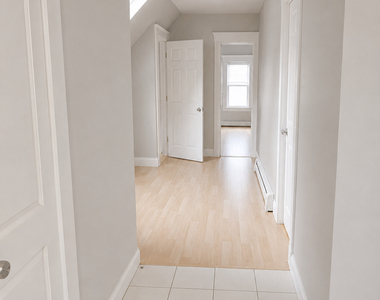 122 Atwater Street - Photo Thumbnail 4
