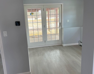 31 Forest Lane - Photo Thumbnail 10