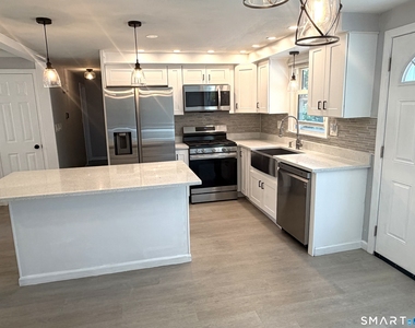 31 Forest Lane - Photo Thumbnail 1