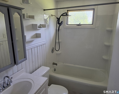 68 Geissler Drive - Photo Thumbnail 12