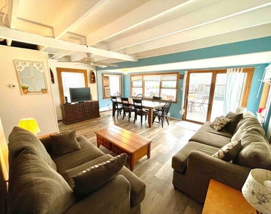 795 Broadway - Photo Thumbnail 8