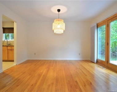 35 Homestead Road - Photo Thumbnail 7
