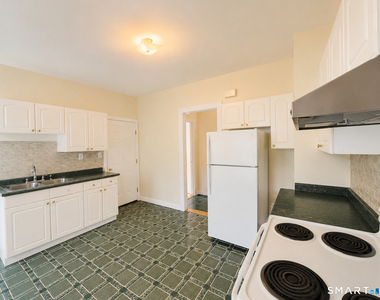 122 Atwater Street - Photo Thumbnail 3