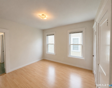 122 Atwater Street - Photo Thumbnail 6