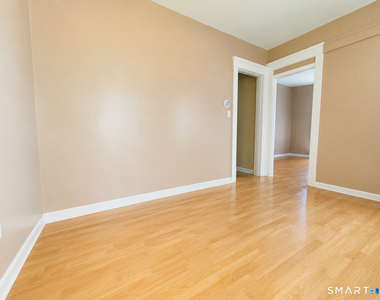 122 Atwater Street - Photo Thumbnail 2