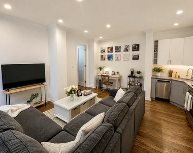 410 Eastern Parkway - Photo Thumbnail 1