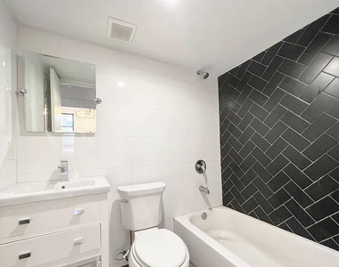 1114 Halsey Street - Photo Thumbnail 8