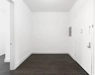 1114 Halsey Street - Photo Thumbnail 7