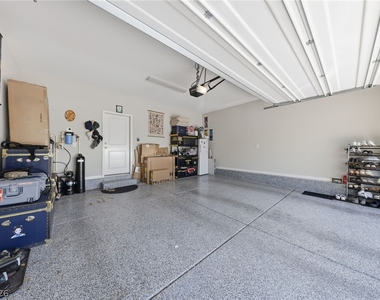 11824 Pelican Butte Avenue - Photo Thumbnail 27
