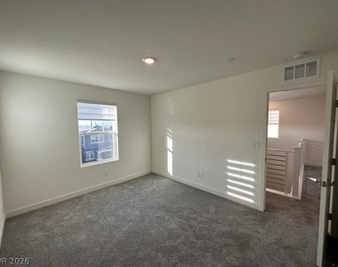 3645 Portici Lane - Photo Thumbnail 25