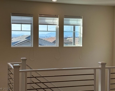 3645 Portici Lane - Photo Thumbnail 32