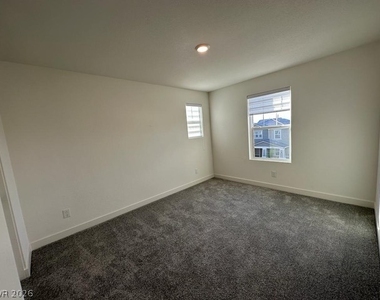 3645 Portici Lane - Photo Thumbnail 22