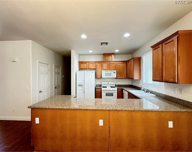 8321 Mozley Park Street - Photo Thumbnail 5
