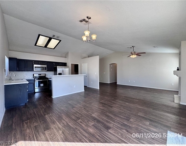 222 Quailbush Drive - Photo Thumbnail 4