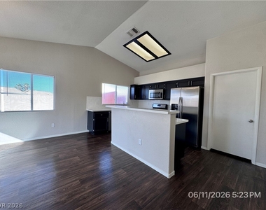 222 Quailbush Drive - Photo Thumbnail 18