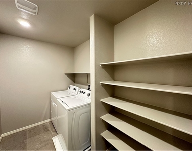 5370 White Butterfly Street - Photo Thumbnail 20
