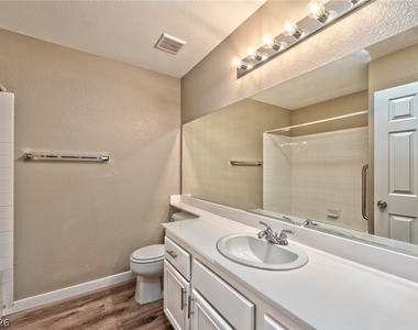 8880 Wallaby Lane - Photo Thumbnail 10