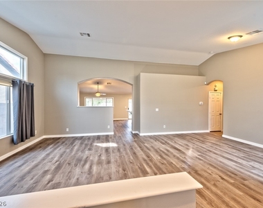 8880 Wallaby Lane - Photo Thumbnail 4