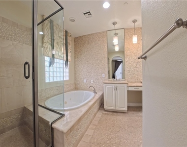 1274 Calcione Drive - Photo Thumbnail 27