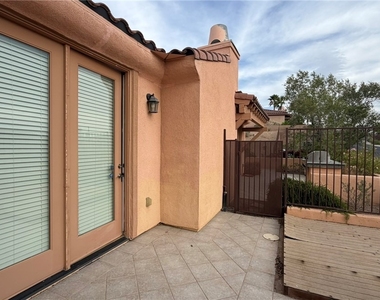 1274 Calcione Drive - Photo Thumbnail 34