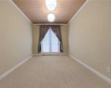 1274 Calcione Drive - Photo Thumbnail 5