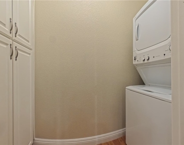 1274 Calcione Drive - Photo Thumbnail 18