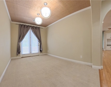 1274 Calcione Drive - Photo Thumbnail 6