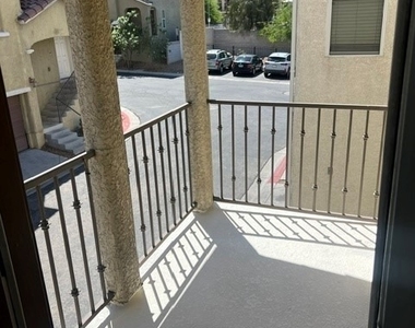 6940 Canary Ivy Way - Photo Thumbnail 10