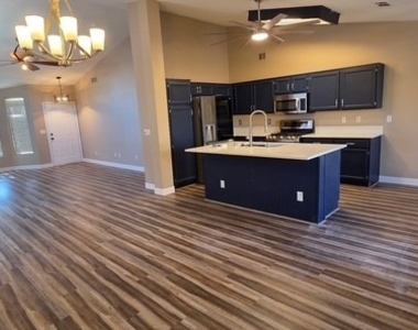 2229 Maple Shade Street - Photo Thumbnail 2