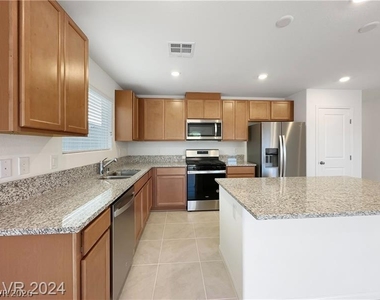 5475 Barcola Avenue - Photo Thumbnail 5