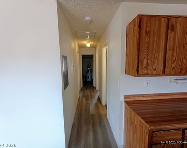 6228 Ilanos Lane - Photo Thumbnail 7