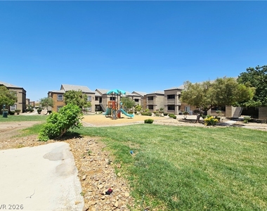 6650 W Warm Springs Road - Photo Thumbnail 16