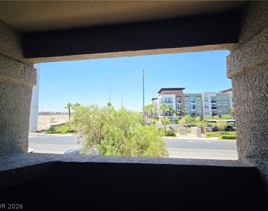 6650 W Warm Springs Road - Photo Thumbnail 15