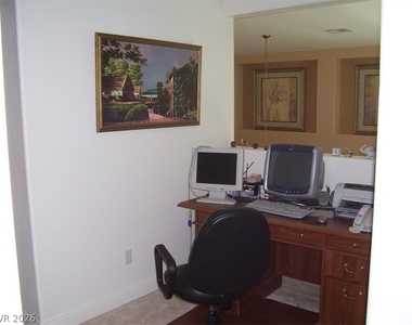 3316 Lacebark Pine Street - Photo Thumbnail 21