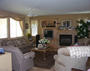 3316 Lacebark Pine Street - Photo Thumbnail 5