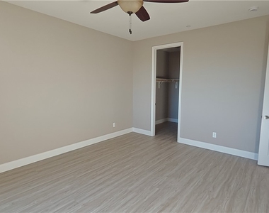 2868 Josephine Drive - Photo Thumbnail 34