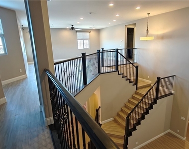 2868 Josephine Drive - Photo Thumbnail 28